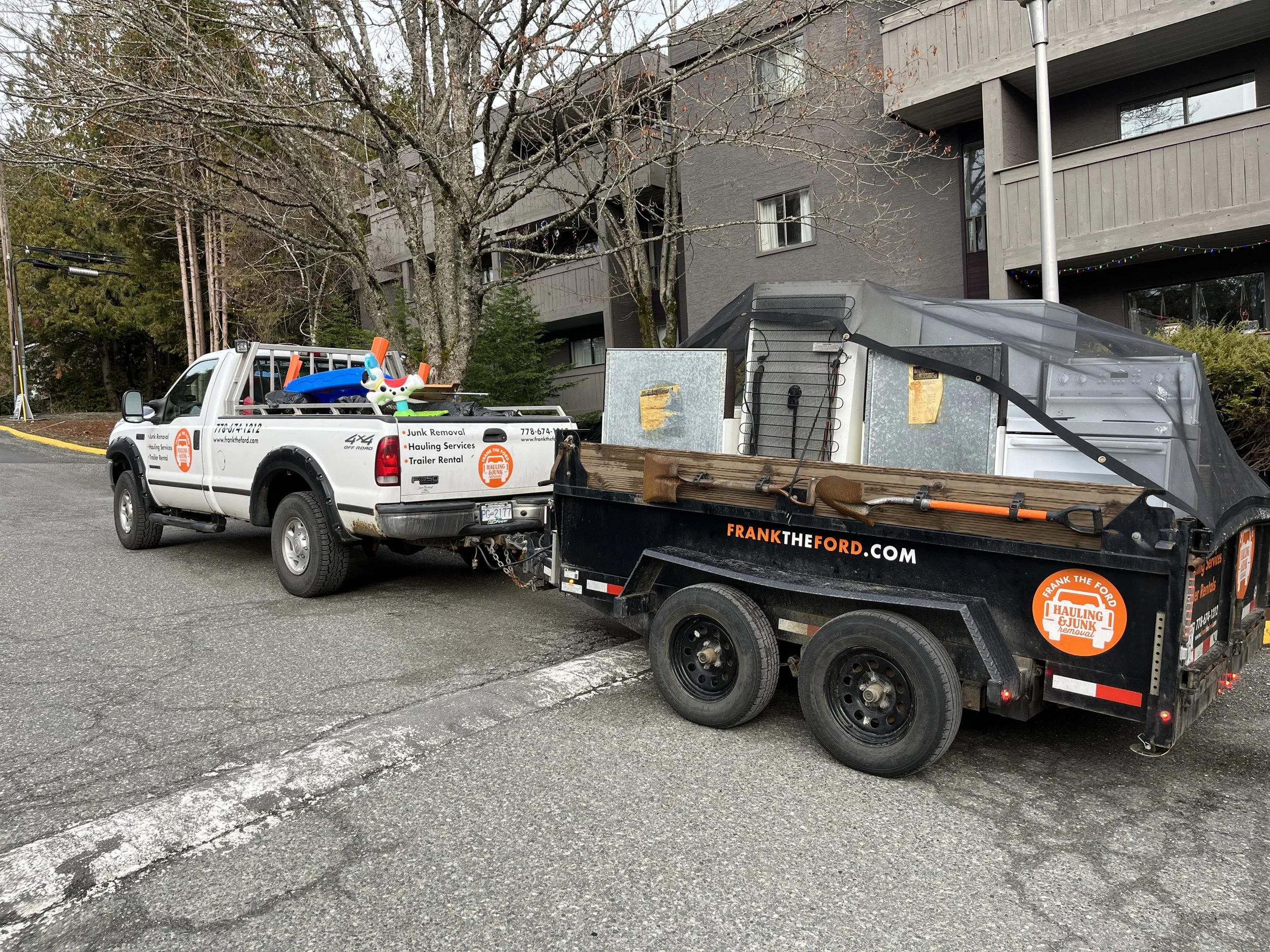 Professional Home Decluttering & Removal service by Bay Haul Heroes in San Francisco, CA - licensed and insured junk removal contractor