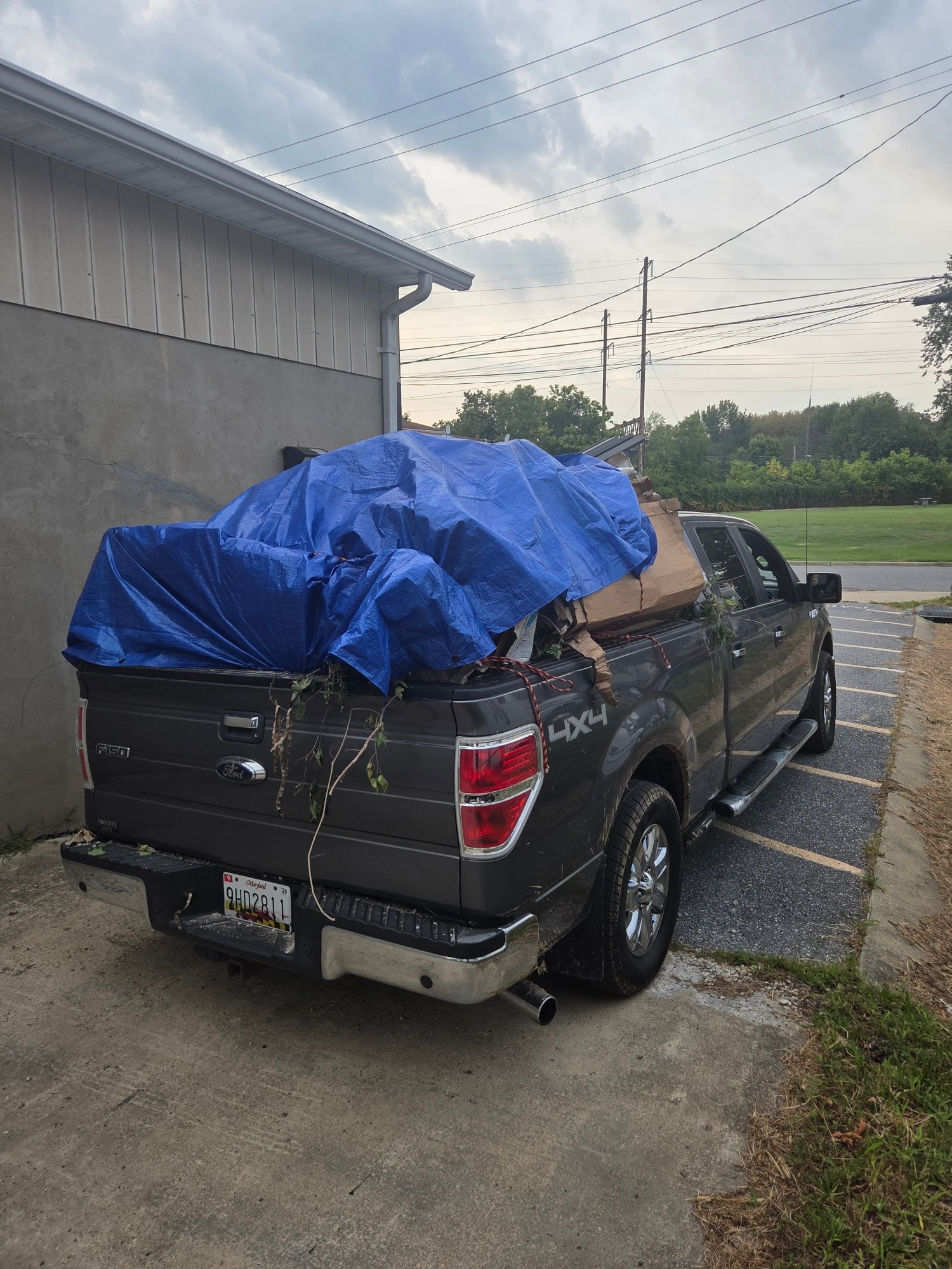 Professional Appliance Removal service by Big Bolu Haulage Service in Pikesville, MD - licensed and insured junk removal contractor