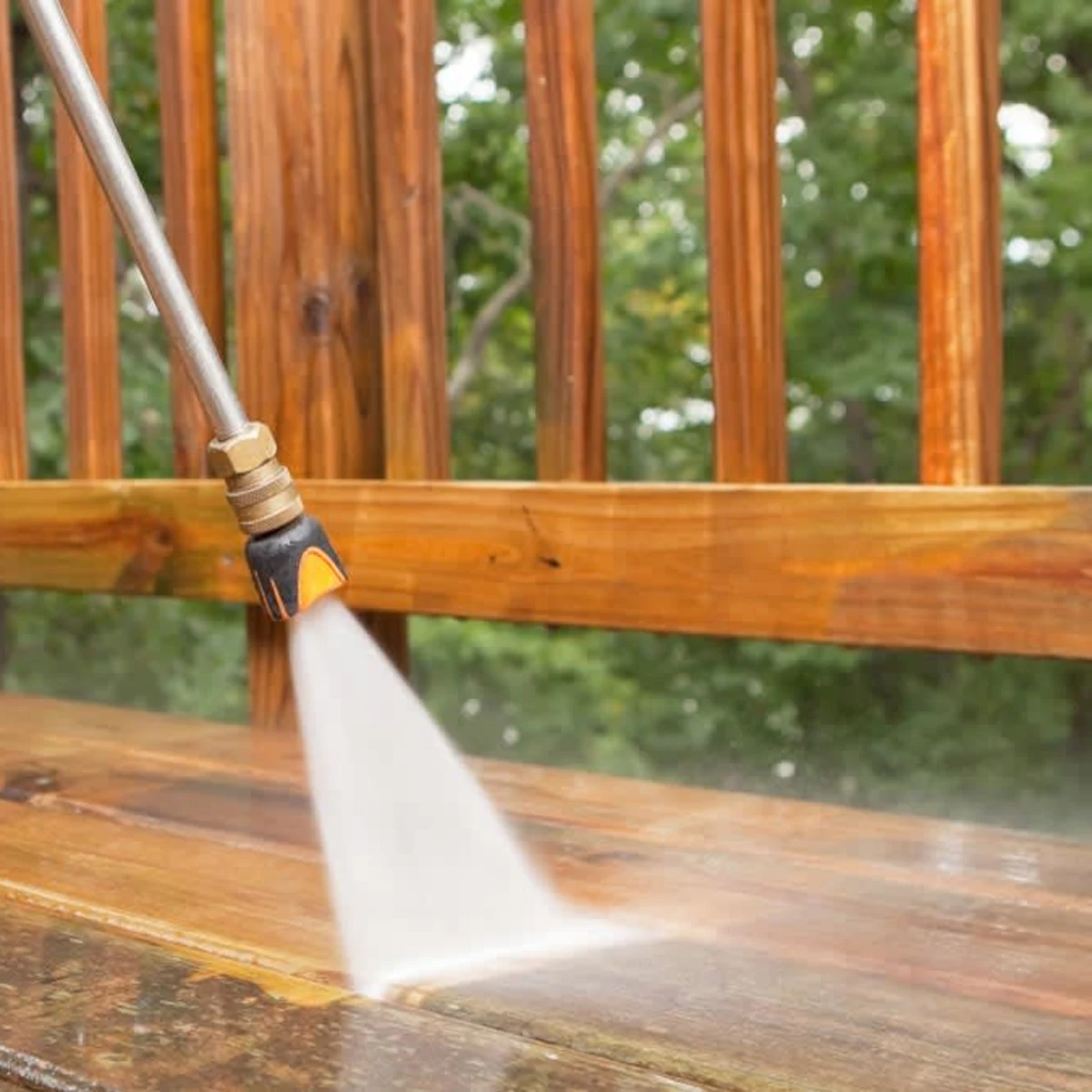 Professional Screen and track cleaning service by Crystal Clear Glass in Amarillo, TX - licensed and insured window washing contractor