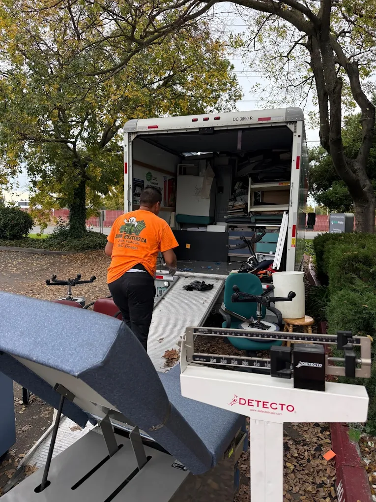 Professional Yard Debris Removal service by Junk Busters CA in Sacramento, CA - licensed and insured junk removal contractor