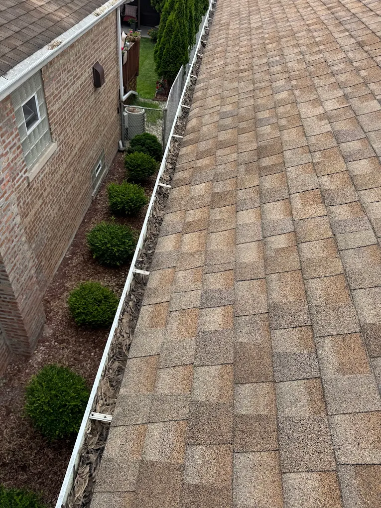 Gutter Repair service for Broadview, IL homeowners by JV Roofing - professional roofing in Broadview
