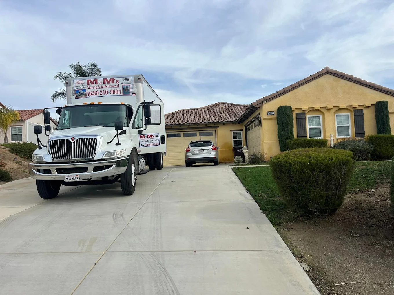 Junk Removal services by M&Ms Junk Removal & Moving in Fontana, CA - expert junk removal solutions