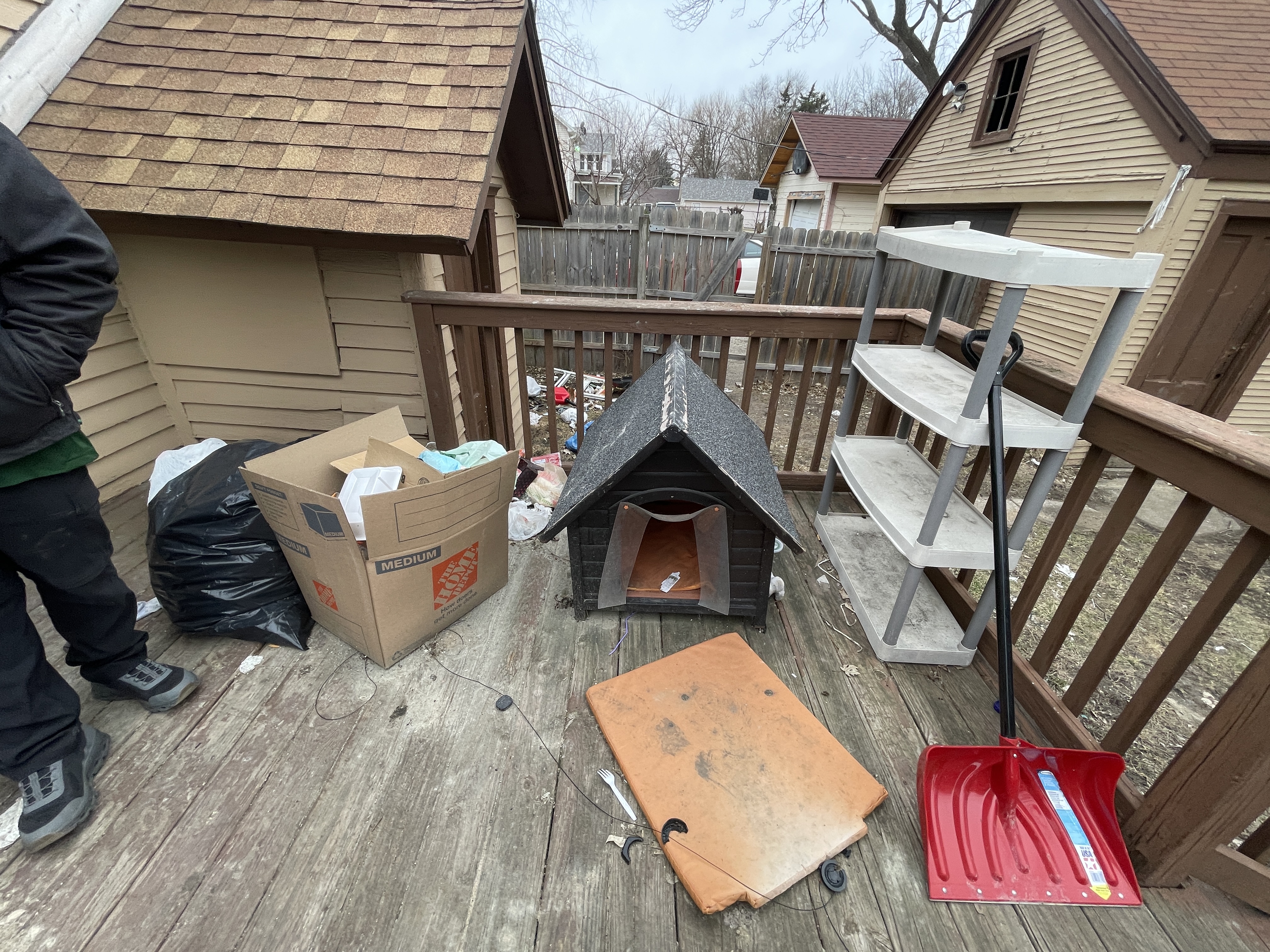 Office Cleanout Aurora IL