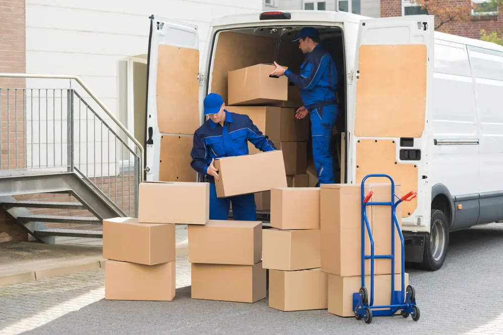 Long Distance Relocation service for Bushwick, NY homeowners by Urban Flat Rate - professional moving in Bushwick