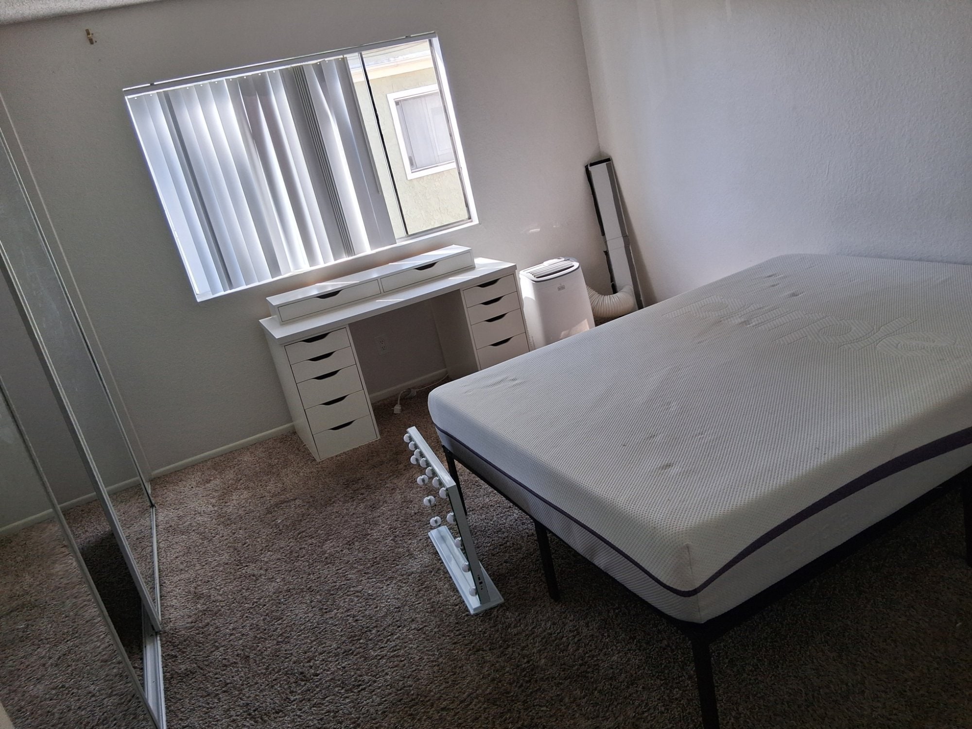 Professional Estate Cleanouts service by Wrap It Pack It Moving in Huntington Beach, California - licensed and insured moving contractor