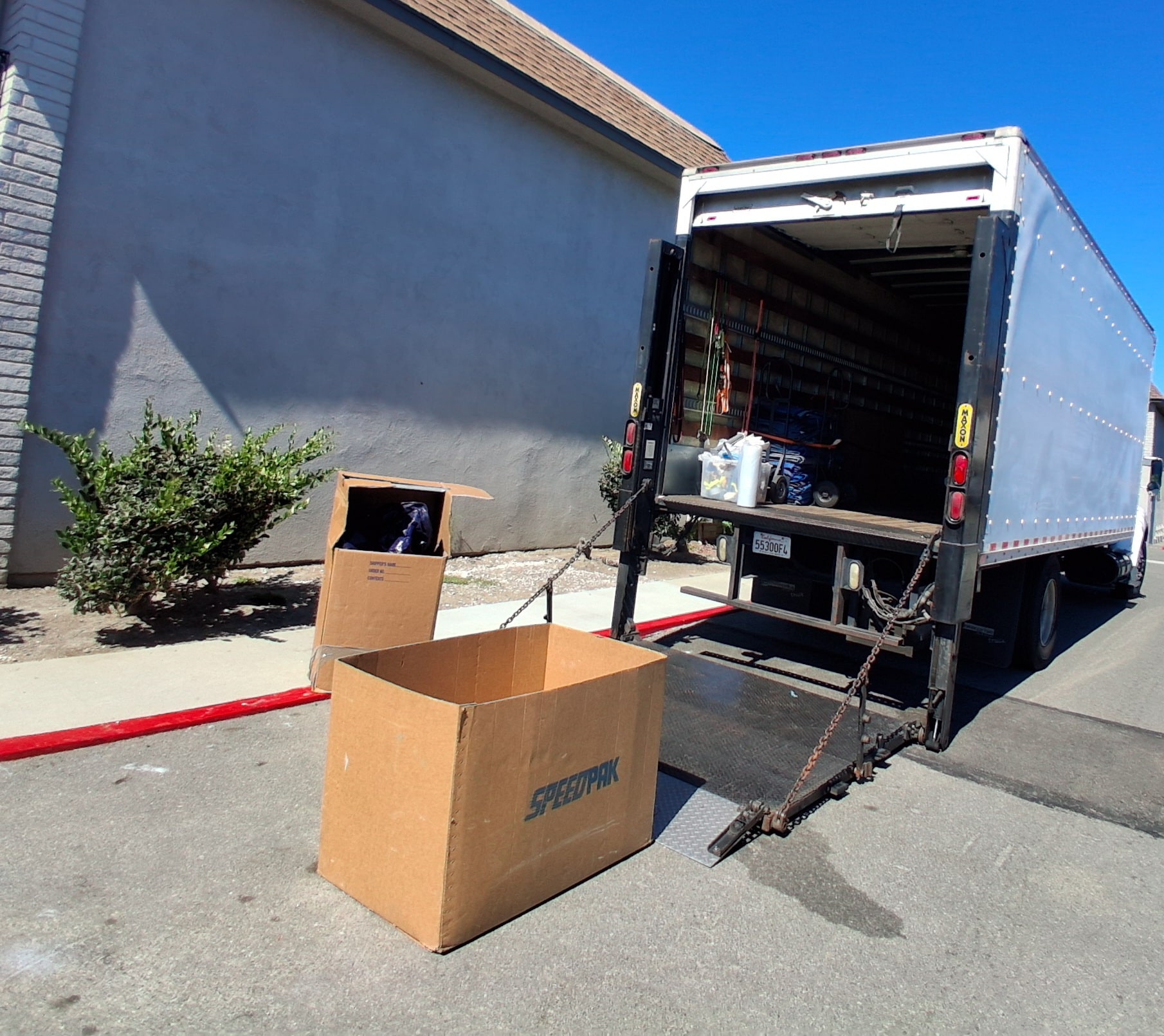 Professional Residential Moving service by Wrap It Pack It Moving in Huntington Beach, California - licensed and insured moving contractor